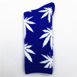 Comfortable High Quality Cotton Socks Cannabis Leaf Casual/Long